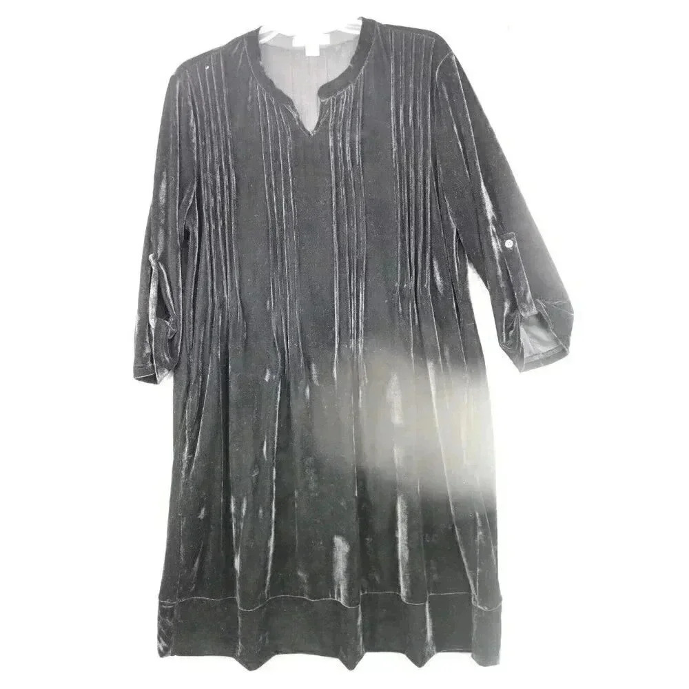 Coldwater Creek Women's Black Velvet Dress-Size Medium-Tabbed Sleeves